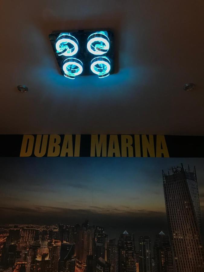 Appartement Dubai Marina De Lux à Bytom Extérieur photo