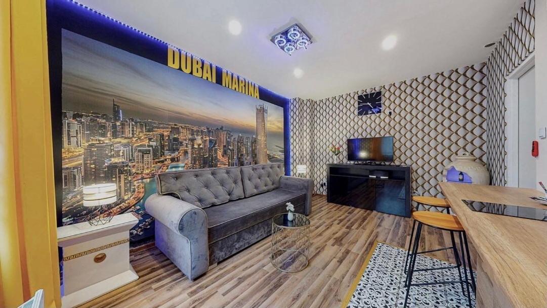 Appartement Dubai Marina De Lux à Bytom Extérieur photo